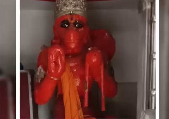 नौकरी हो या बीमारी! बिहार की छोटी अयोध्या में बजरंगबली करते हैं चमत्कार, चढ़ाना पड़ता है खास प्रसाद