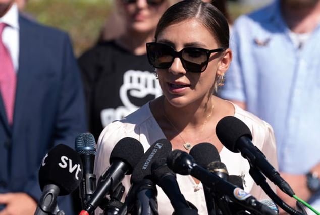 एप्स्टीन पीड़िता ने एंड्रयू माउंटबेटन को अमेरिका में कटघरे में लाने की मांग की