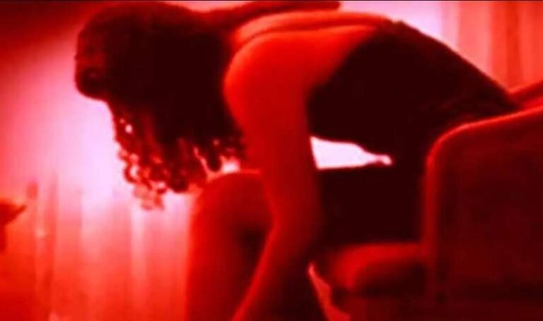 ‘अक्षय रिसॉर्ट’ पर छापेमारी, 8 थाई युवतियाँ सहित 17 आरोपी गिरफ्तार