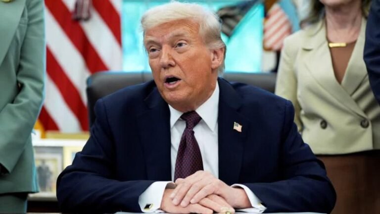 अमेरिकी राष्ट्रपति ट्रंप ने रूसी तेल खरीदने को लेकर भारत को दी नई धमकी, बोले-टैरिफ बढ़ा सकते हैं…