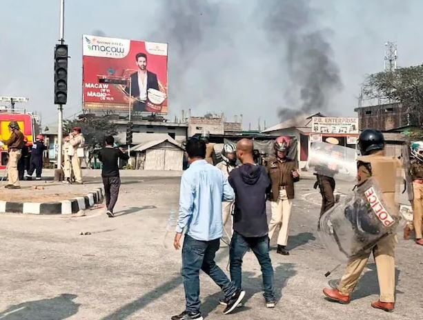 असम के कोकराझार में सेना तैनात