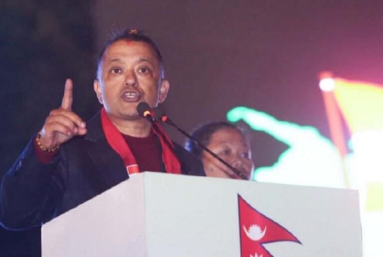 नेपाली कांग्रेस में तीसरी बार हुई तोड़फोड़, गगन थापा बने नए अध्यक्ष