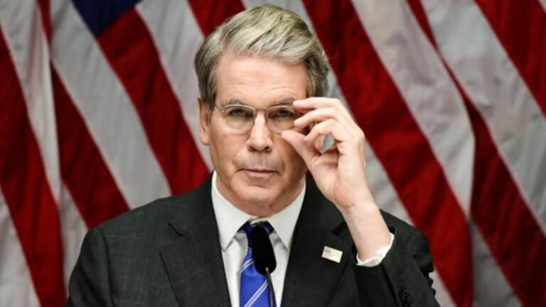 रूसी तेल पर खरीद जारी रखने वालों पर 500% टैरिफ की चेतावनी