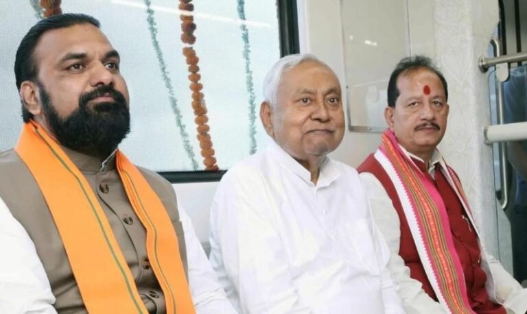 नीतीश कुमार से कितने गुना अमीर हैं उनके दोनों डिप्टी सीएम? संपत्ति का नया ब्योरा जारी