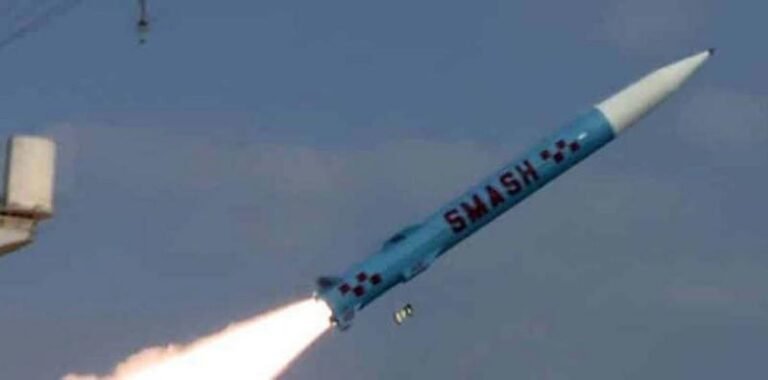 पाकिस्तान ने नई हाइपरसोनिक एंटी-शिप मिसाइल स्मैश का अनावरण किया